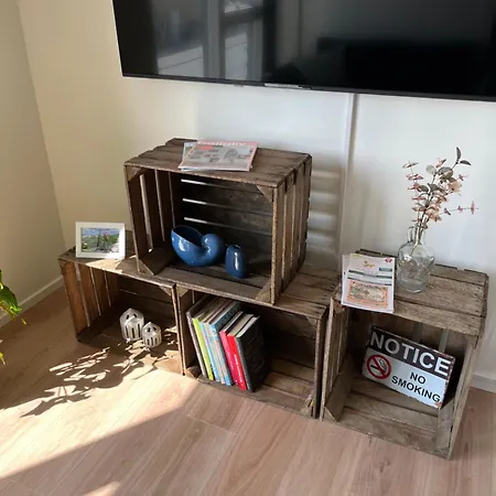 Mini 12- Meget Taet Pa Lego House Og Centrum *