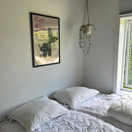 Mini 12- Meget Taet Pa Lego House Og Centrum *