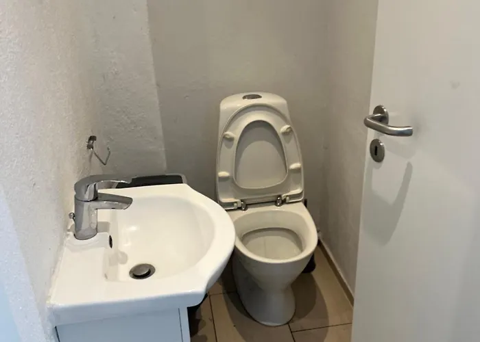 Mini 12- Meget Taet Pa Lego House Og Centrum * 比隆